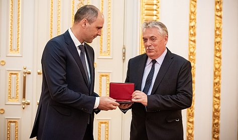 Алексей Абдрахманов получил государственную награду